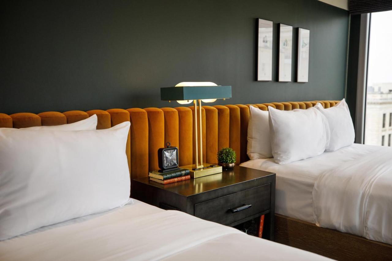 Cyrus Hotel, Topeka, A Tribute Portfolio Hotel ภายนอก รูปภาพ
