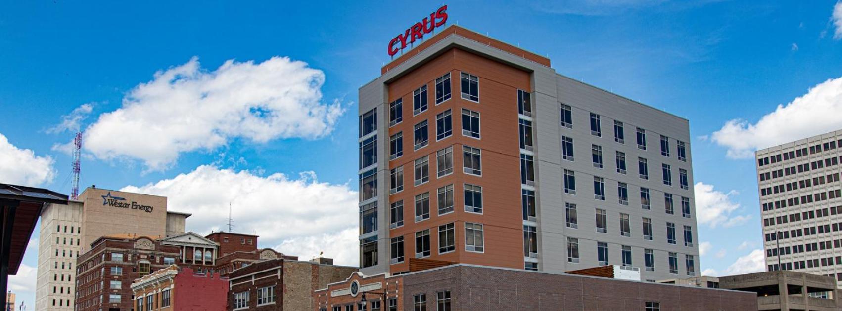 Cyrus Hotel, Topeka, A Tribute Portfolio Hotel ภายนอก รูปภาพ